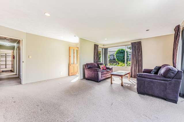 91 Aldinga Avenue Stoke_2