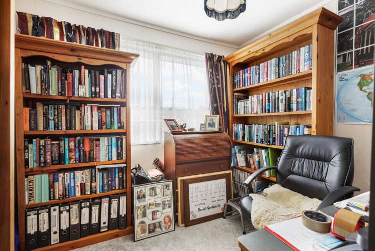 66 Hooker Avenue Chedworth_13