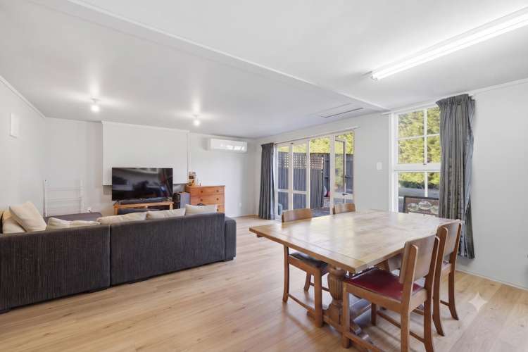 496 Knyvetts Road_5