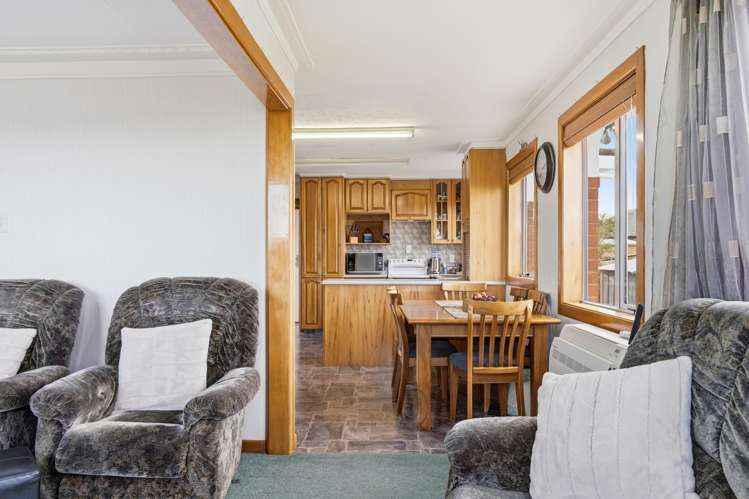 87 Riselaw Road Calton Hill_6