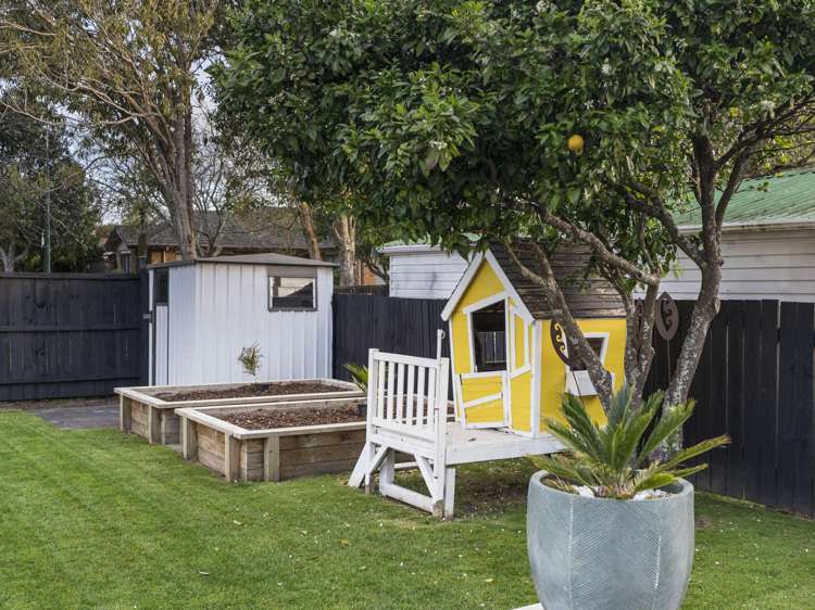 10 Bluewater Place Wattle Downs_29