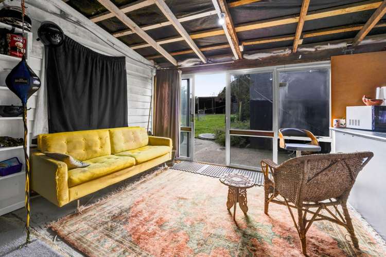2124 Eltham Road Awatuna_3
