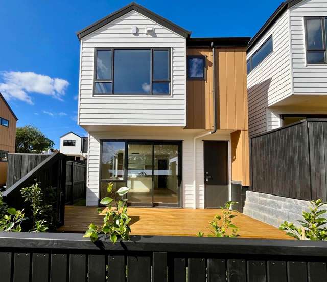 Stunning Brand New 3-Bedroom Home – Stylish & ...