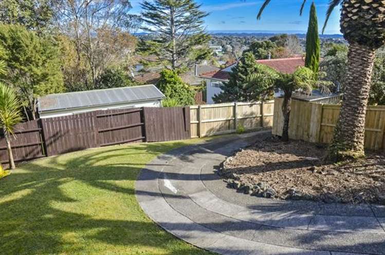 8 Tree View Avenue Glenfield_34