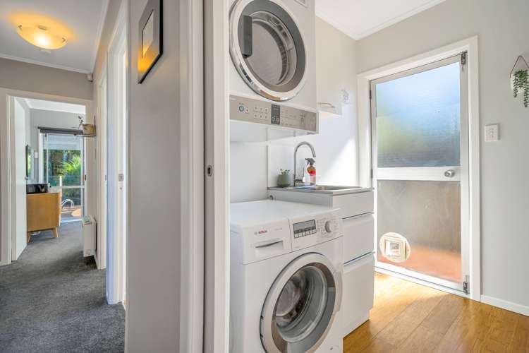 22 Bayside Avenue Te Atatu Peninsula_13