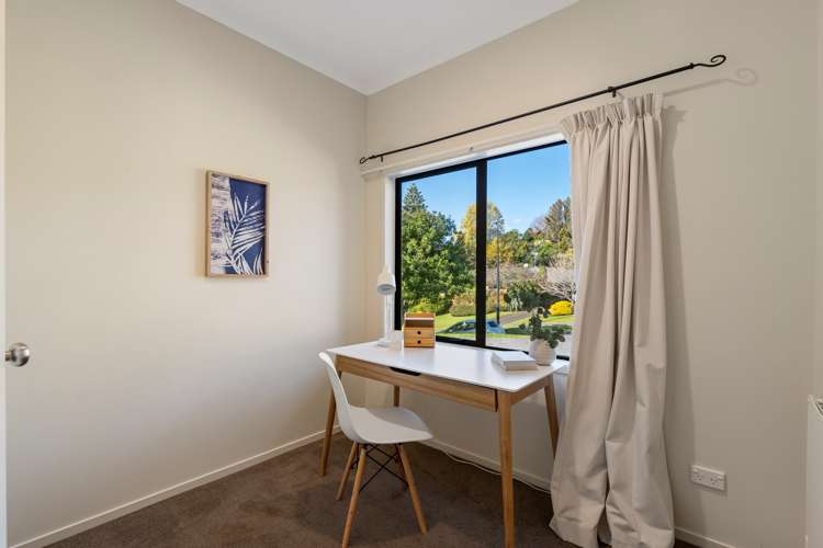 11 Hawk Place Welcome Bay_14