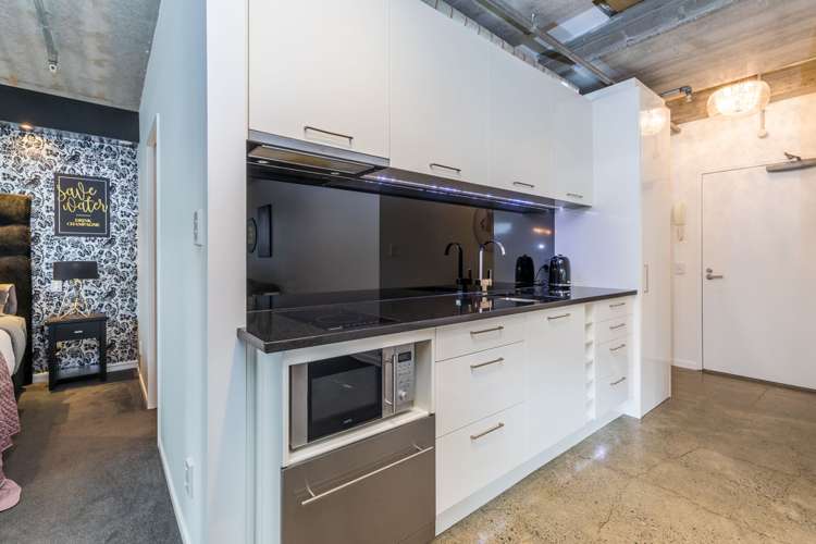 2d/23 Dundonald Street Eden Terrace_3