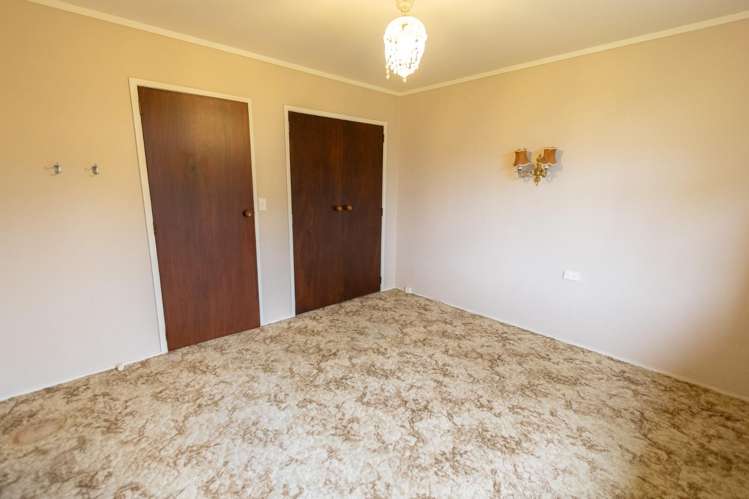 2/24 Duke Street 11373_9