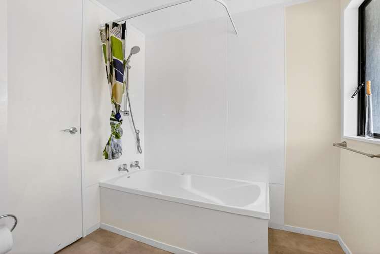 167 Wymer Road Glenbrook_22