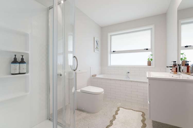 16 Okataina Street Pyes Pa_18