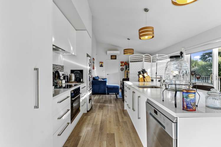 2/21 Sardinia Rise Bethlehem_10