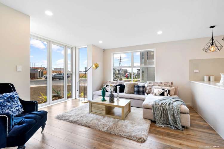 3 Flight Place Takanini_6