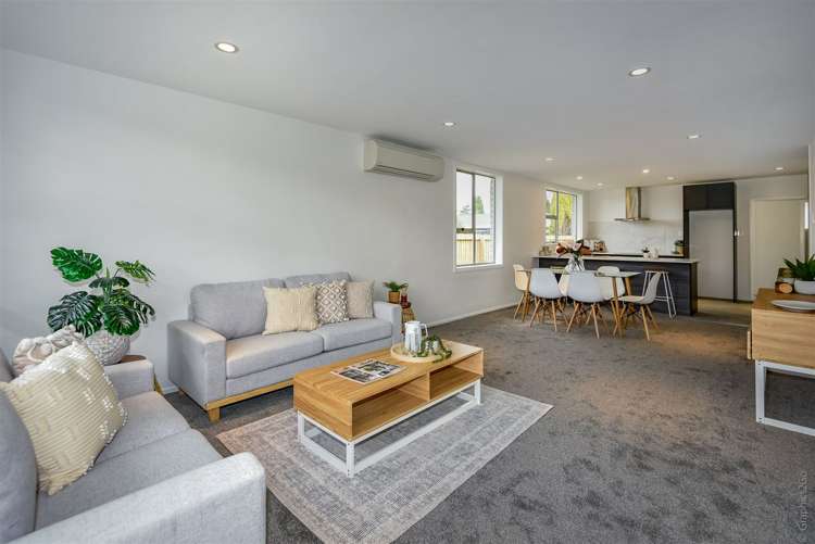 307 Main South Road Hornby_8