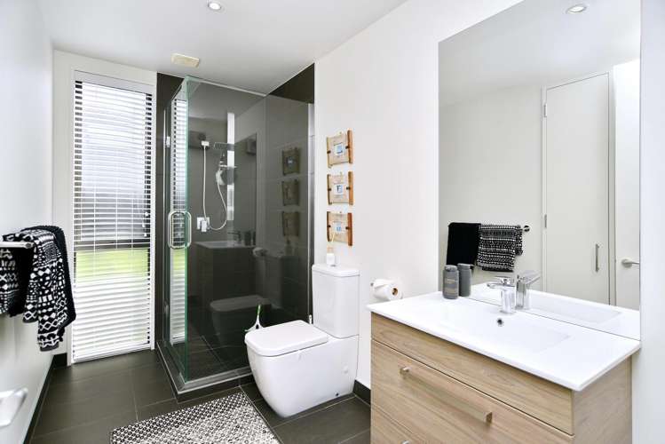 102 Hills Road Edgeware_28