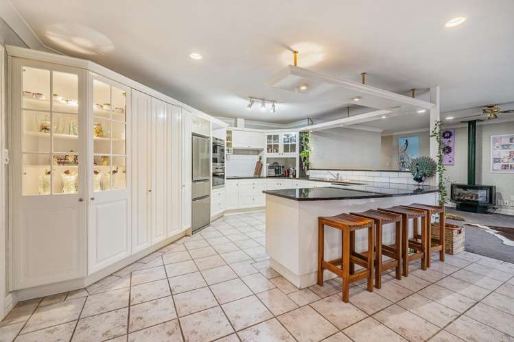 29 Clearwater Terrace Brown Owl_1