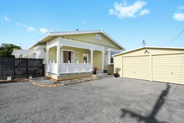 Charming 1930s Bungalow