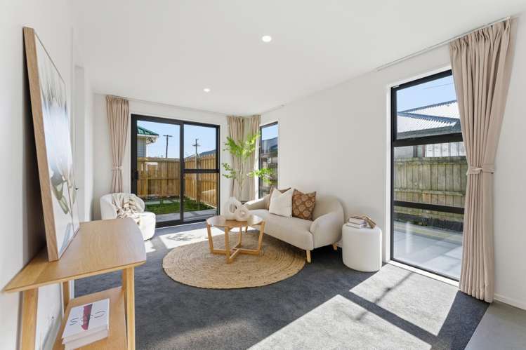 33a Neill Street Hornby_2