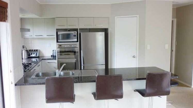 55 Oliver Road Eastern Beach_5