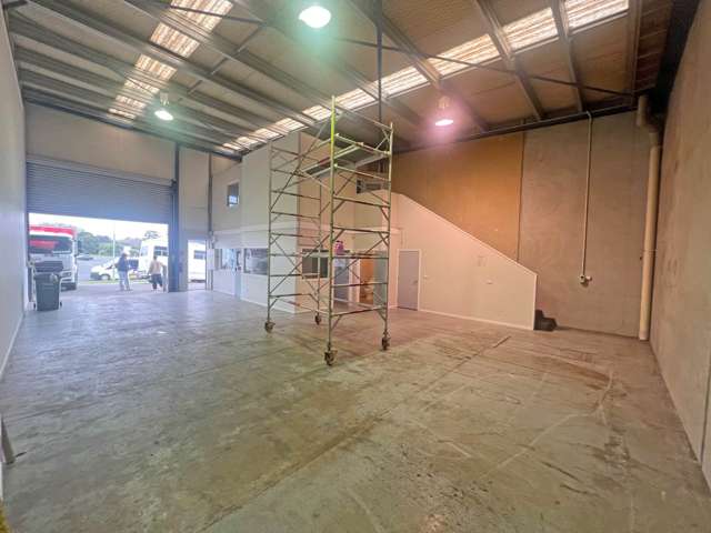Unit A/27 Crosbie Road Pukekohe_2