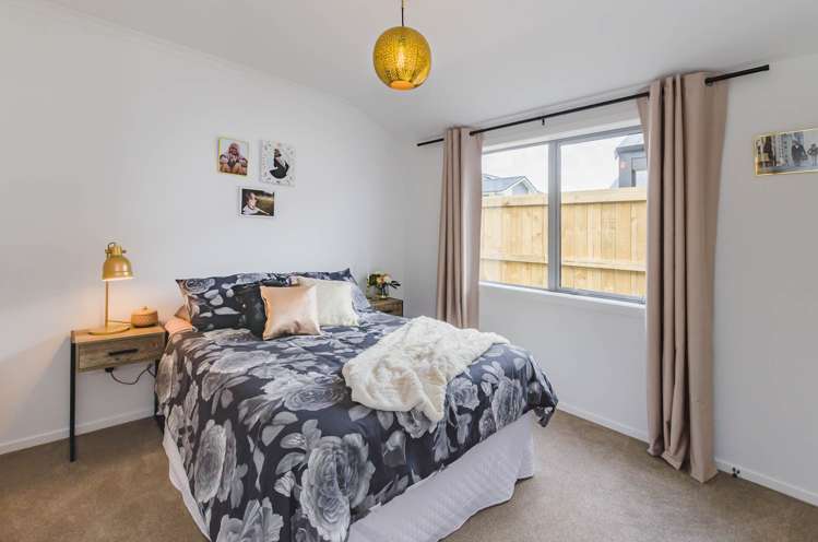 8 Mahia Lane Waikanae_12