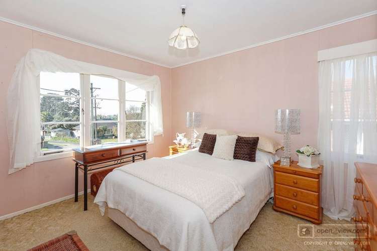 9 Ayrton Street Te Atatu South_7