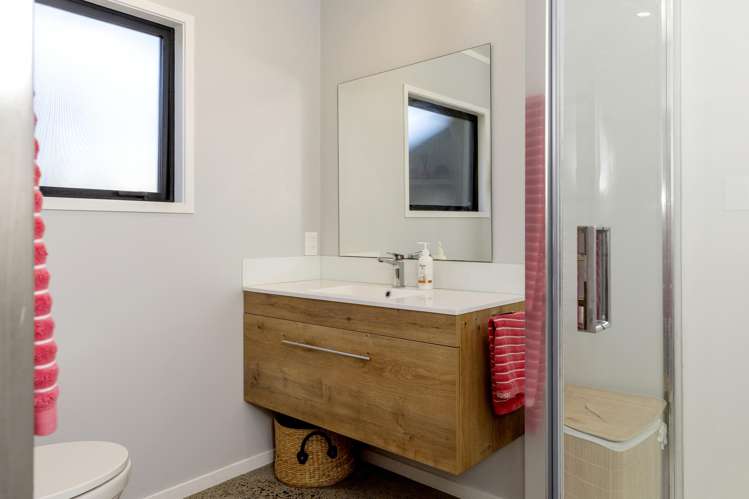 167 Caroline Drive Maunganamu_30