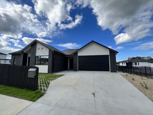 37 Houpuni Road Wainui_2