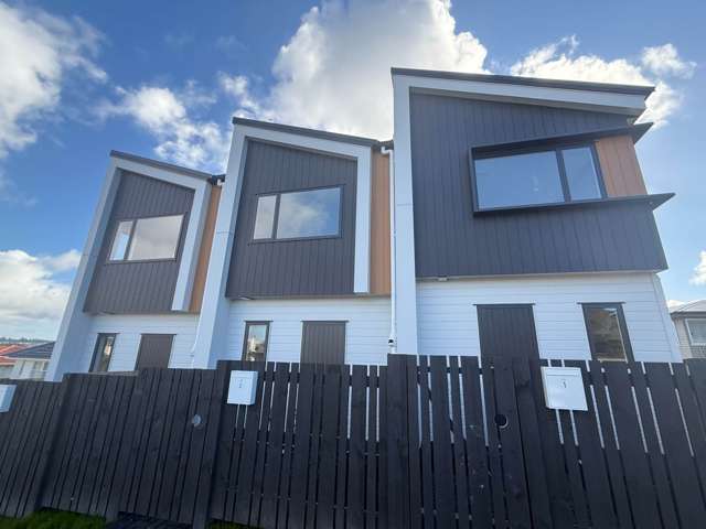 This is a brand new townhouse in Henderson.