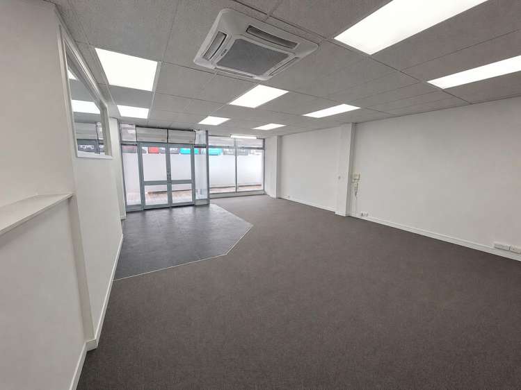 199 Broadway Stratford_4