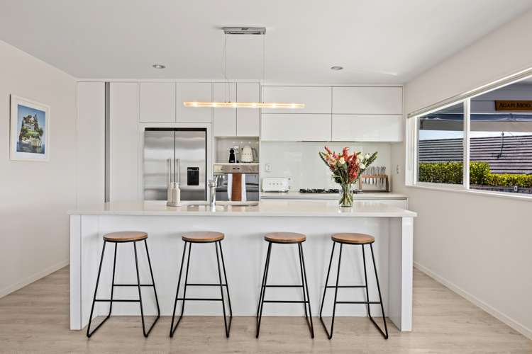 52 Beachwood Drive Hatfields Beach_1