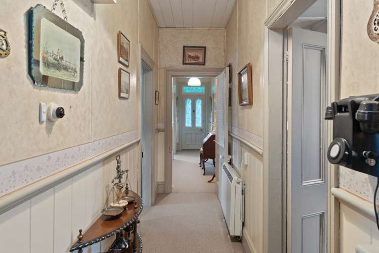 5 Charles Street Waddington_12