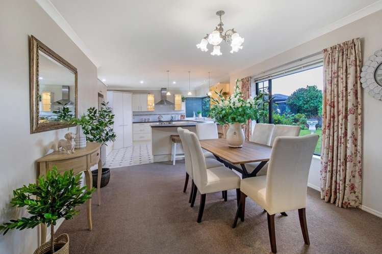 21 Edwin Trent Drive_5