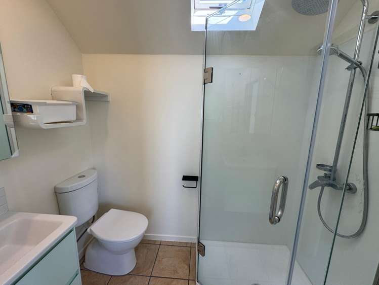  A/3 Rhodes Avenue Mount Albert_11