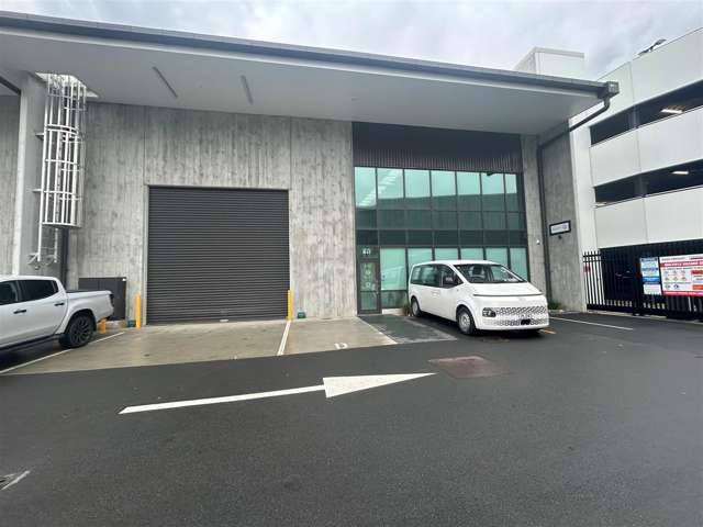 Savills | A-Grade Penrose Unit – 345sqm