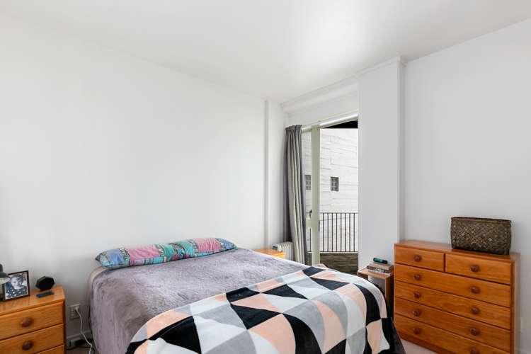 8/23 Tennyson Street Te Aro_7