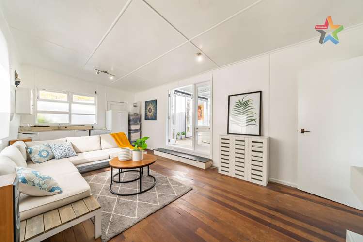 10 Golf Road Manor Park_22