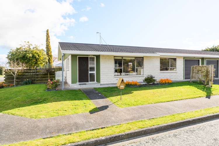 8 Heayns Place Feilding_1