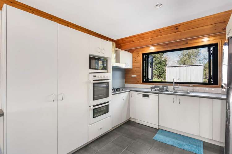 87 Pukeoware Road Glenbrook_12