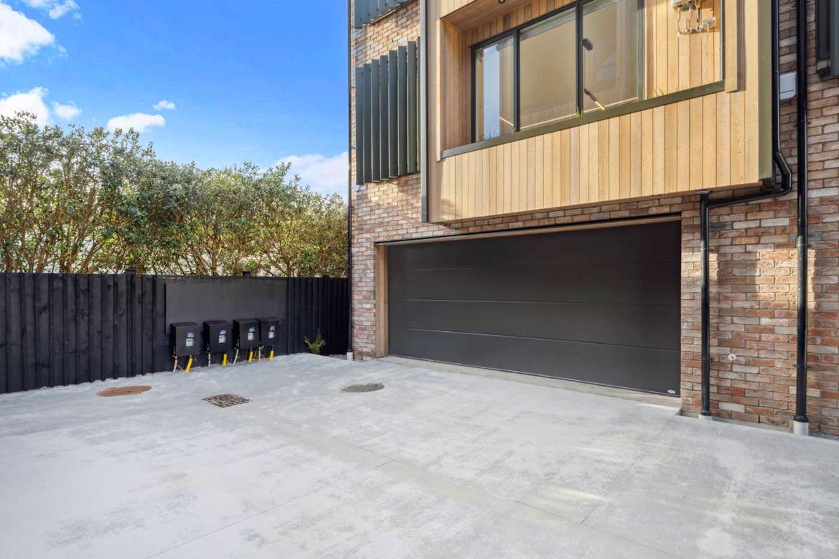 4/282 Point Chevalier Road_5