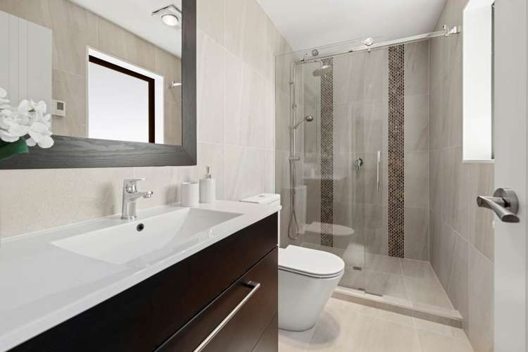 42 Charlestown Drive Flat Bush_10