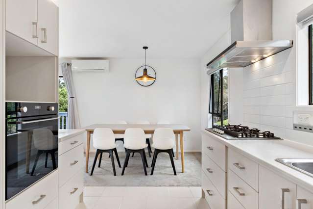 1/11 Jenanne Place Totara Vale_3