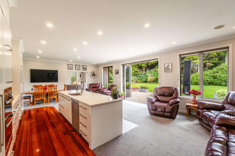 47 Matua Grove Otatara_2