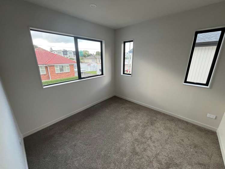 2/31 Hamlin Road Mount Wellington_10