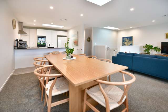 3b Melia Place Stanmore Bay_4