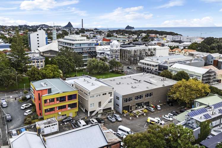 11-13 Robe Street New Plymouth Central_19