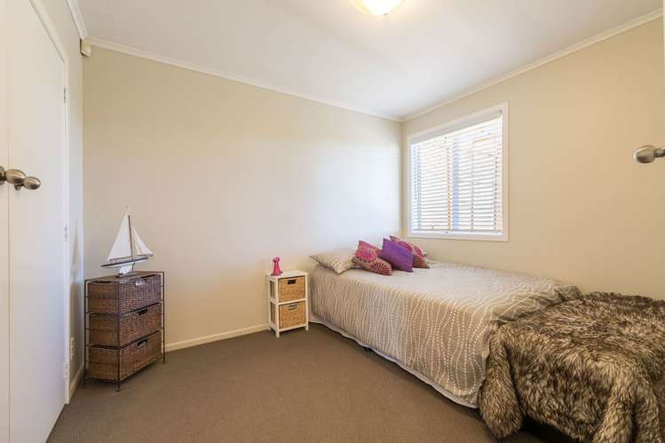 36 Fairmount Road Titirangi_12