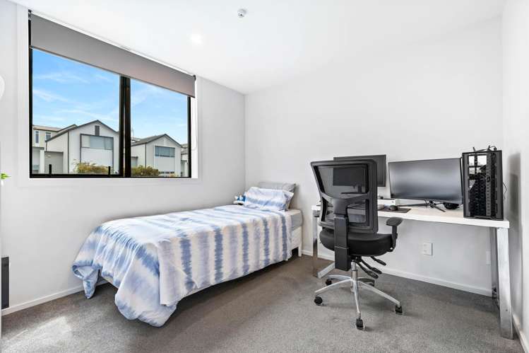 29/4 Stables Lane Millwater_17