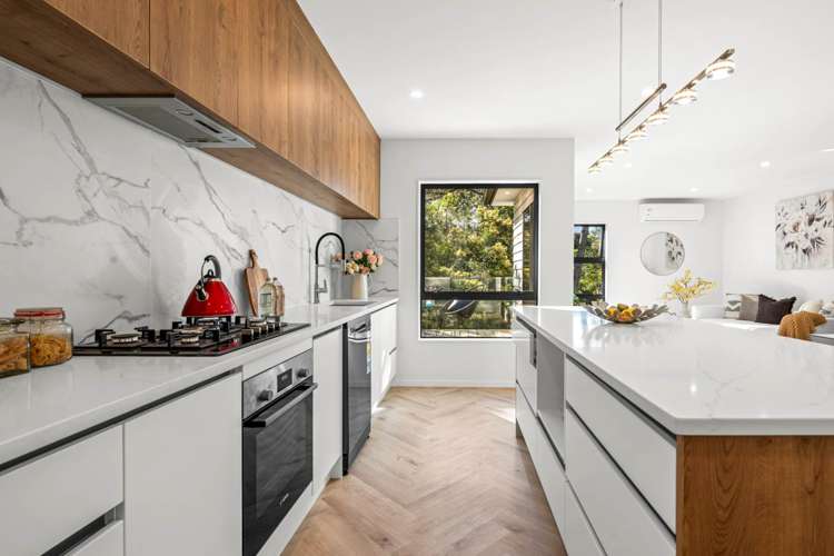 5B Saddleback Rise Murrays Bay_1