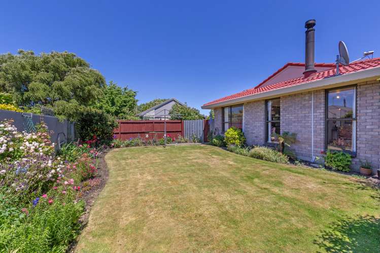 32 Millstream Drive Lincoln_6