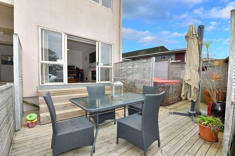 1/74 East Coast Road Milford_13